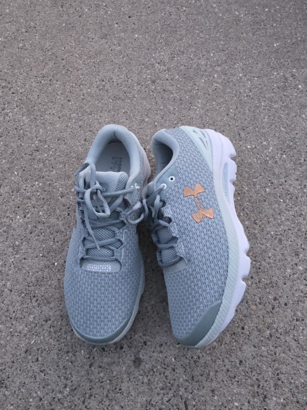 Under Armour Charged Germini Women's Sneaker Size 11 - Picture 5 of 15